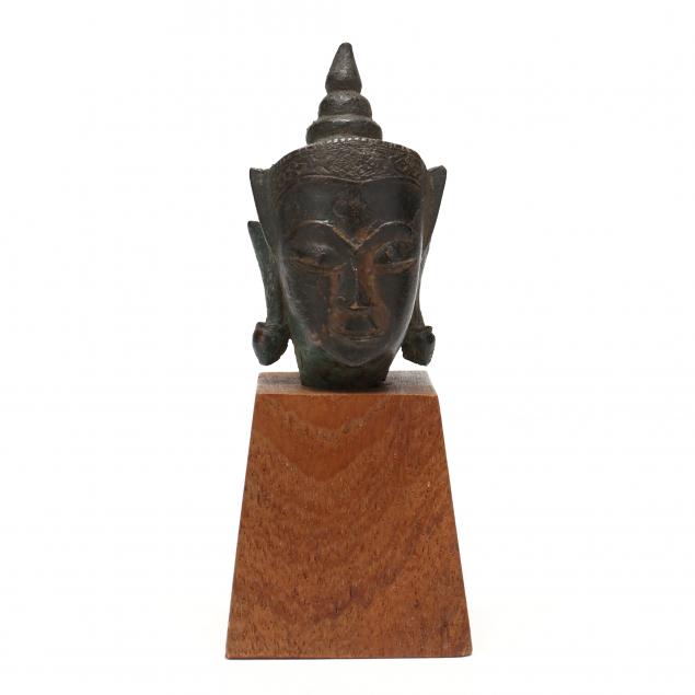 a-cambodian-bronze-buddha-head