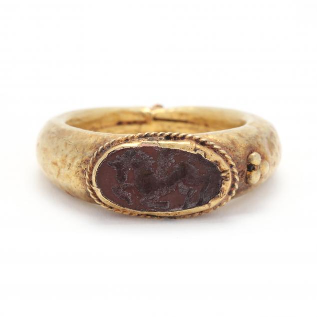 classical-style-gold-ring-with-jasper-intaglio-of-pegasus