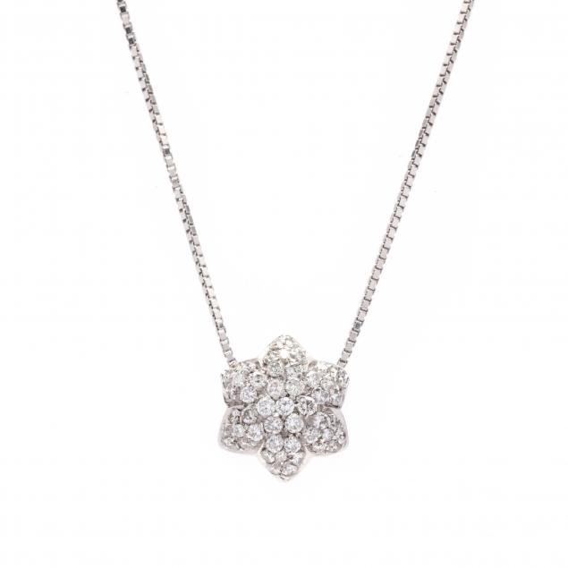 white-gold-and-diamond-star-motif-necklace