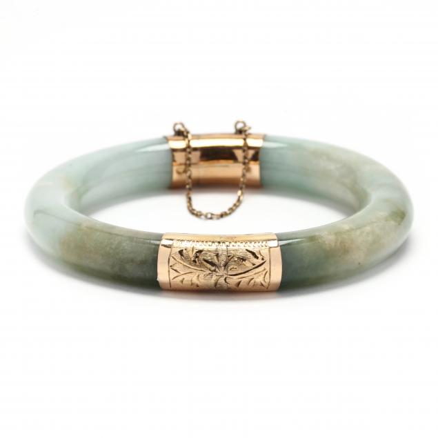 gold-and-jade-bangle