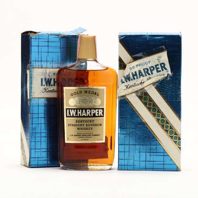 i-w-harper-bourbon-whiskey