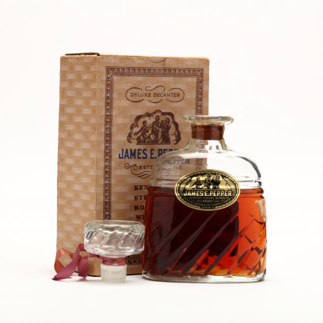 james-e-pepper-whiskey-in-glass-decanter