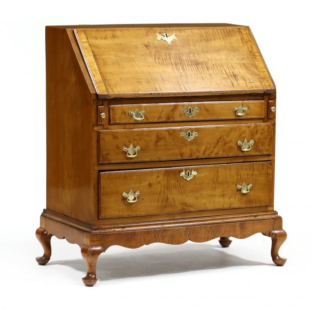 new-england-queen-anne-tiger-maple-slant-front-desk-on-frame