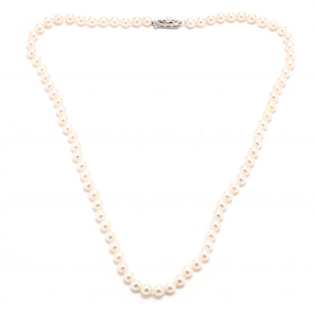 vintage-pearl-necklace-with-white-gold-and-pearl-clasp-mikimoto