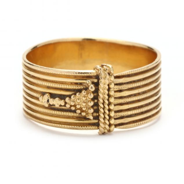 high-karat-gold-ring-ilias-lalounis