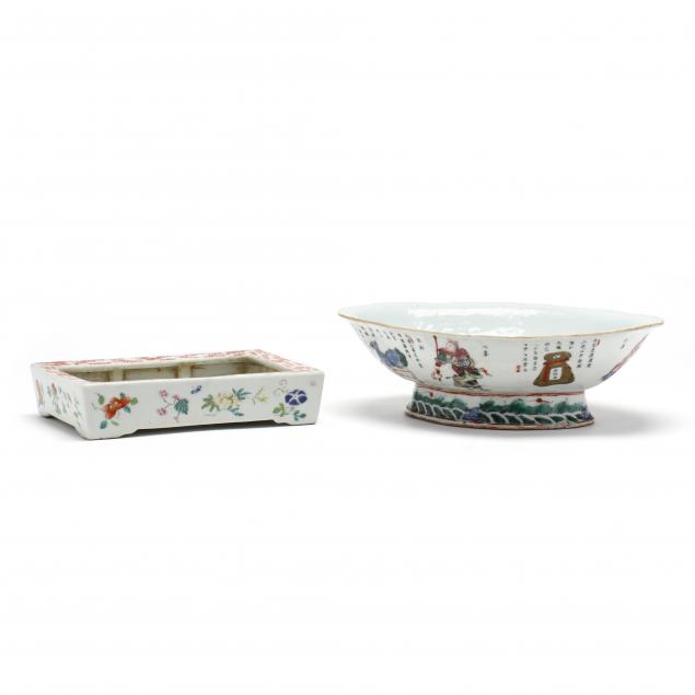 two-chinese-porcelains