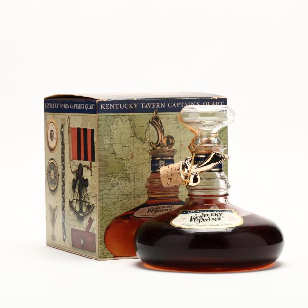 kentucky-tavern-bourbon-whiskey-in-captain-s-quart-glass-decanter