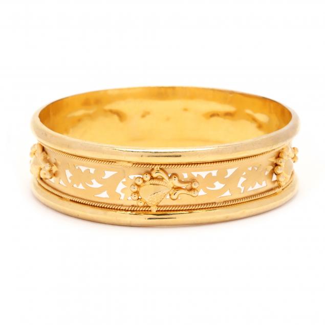 high-karat-gold-bangle-bracelet