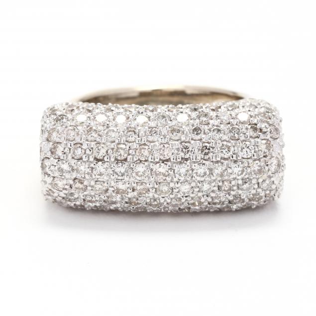 white-gold-and-diamond-ring