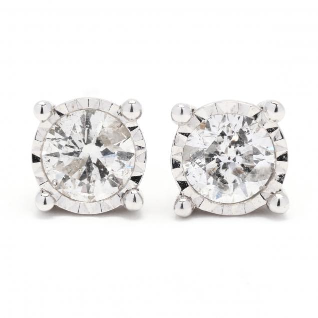 white-gold-and-diamond-stud-earrings