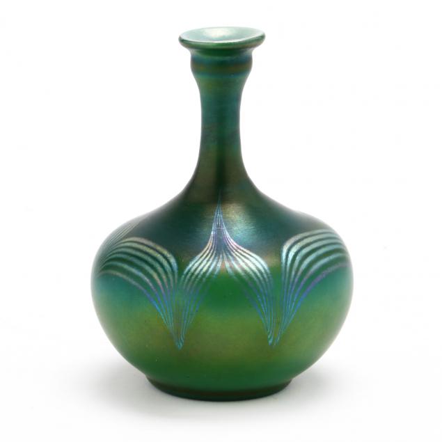 l-c-tiffany-favrile-glass-cabinet-vase