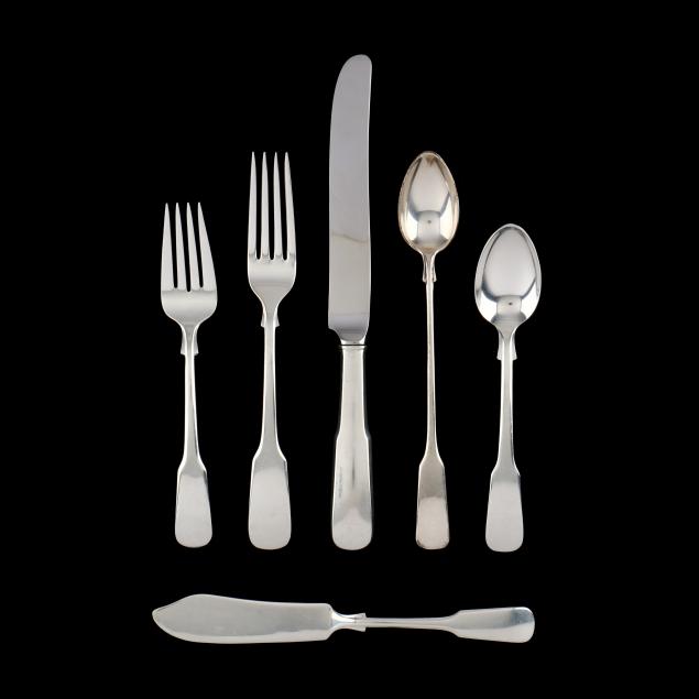 international-i-1810-i-sterling-silver-flatware-set