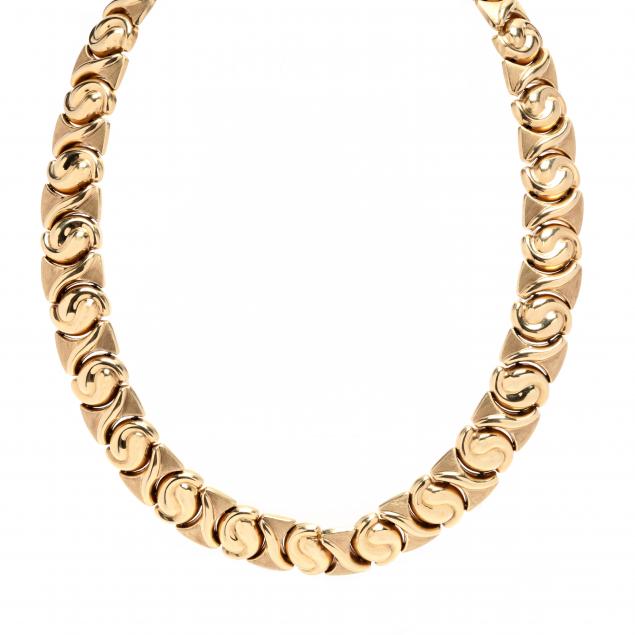 gold-necklace-italy