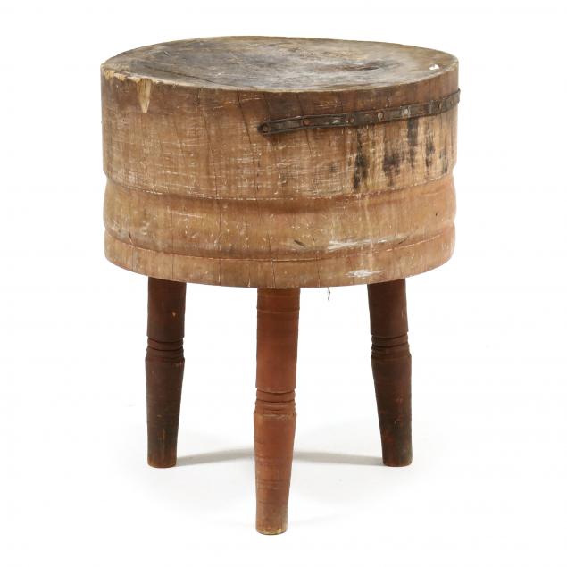 antique-circular-butcher-block-table