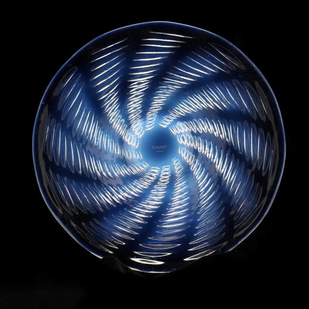 rene-lalique-i-ondes-i-opalescent-glass-plate