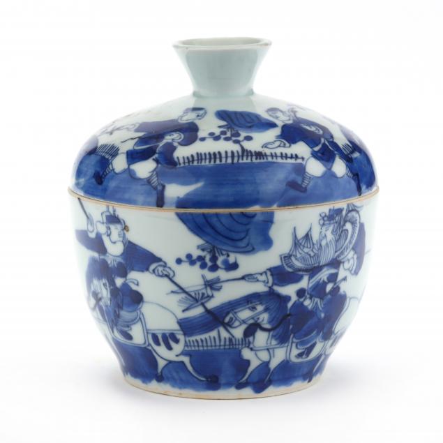 a-chinese-porcelain-blue-and-white-bowl-with-footed-cover