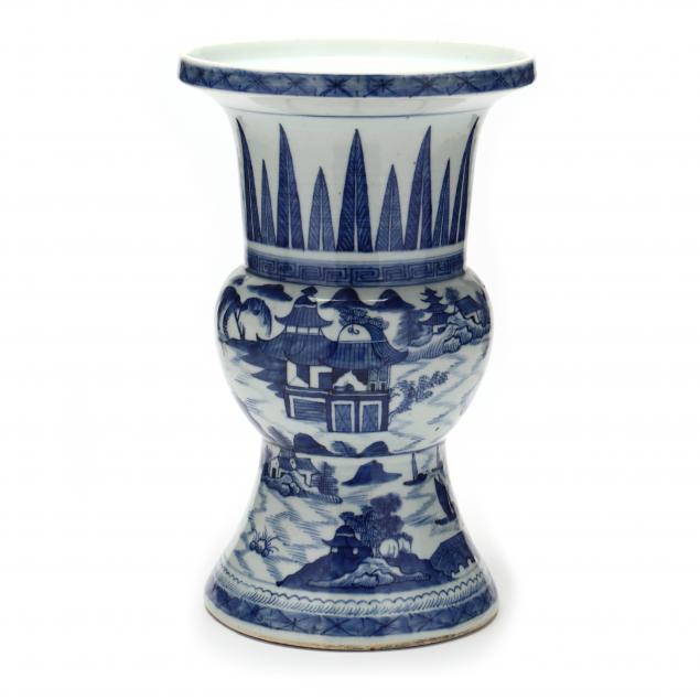 a-chinese-porcelain-blue-and-white-i-hu-i-shaped-floor-vase