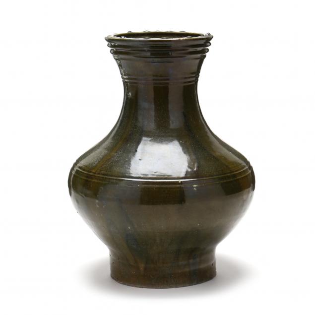a-large-chinese-olive-green-glazed-jar