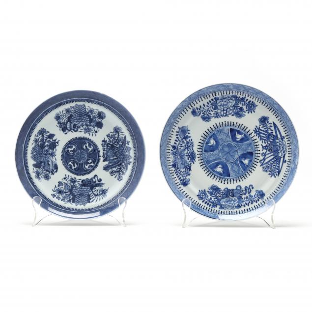 two-chinese-porcelain-blue-fitzhugh-plates