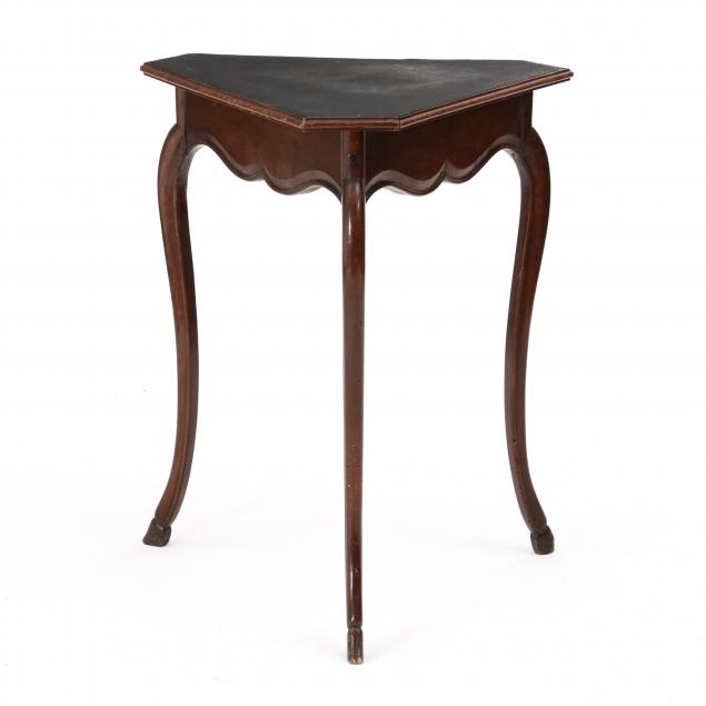 french-mahogany-tri-cornered-side-table