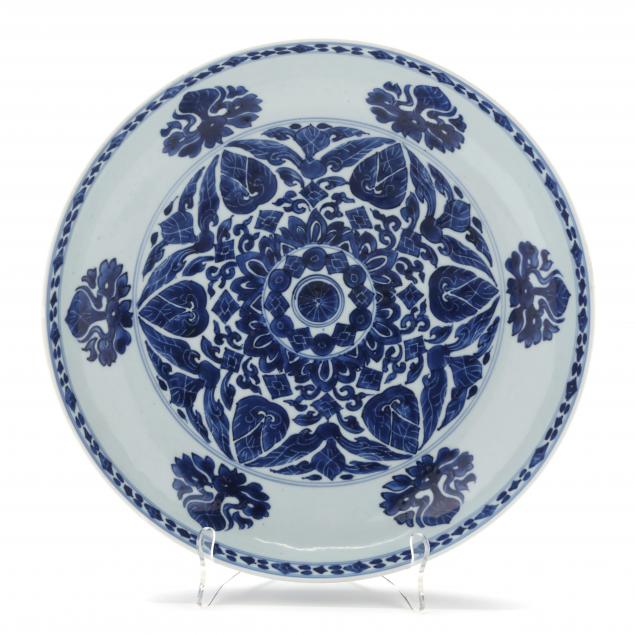 a-large-chinese-porcelain-blue-and-white-charger-for-islamic-market