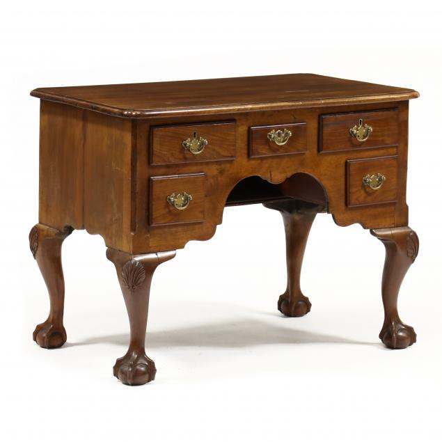 english-chippendale-carved-mahogany-dressing-table