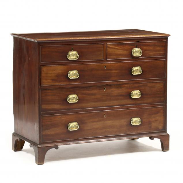 george-iii-mahogany-chest-of-drawers