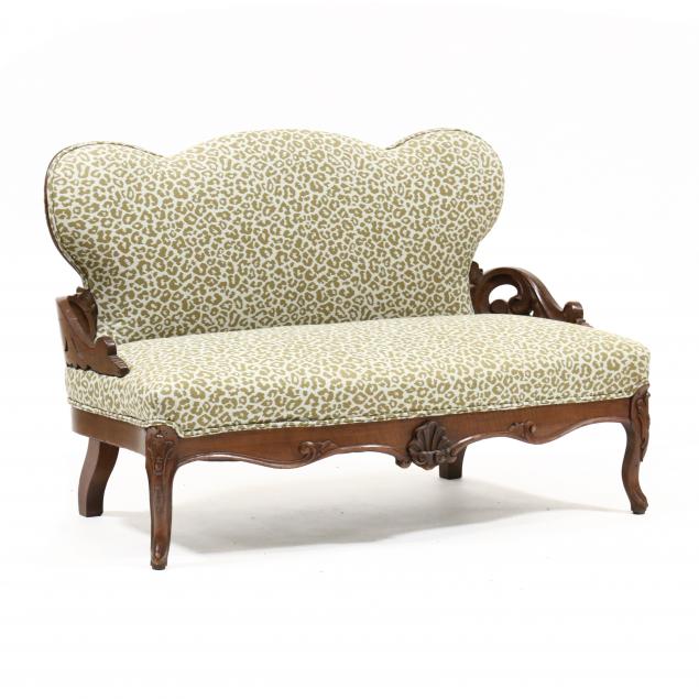 american-rococo-revival-carved-settee