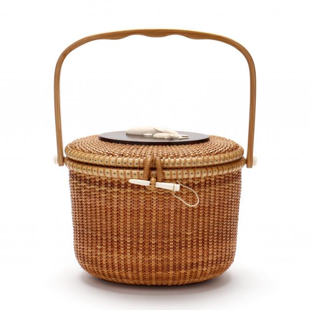 a-fine-nantucket-basket-by-gerald-l-brown