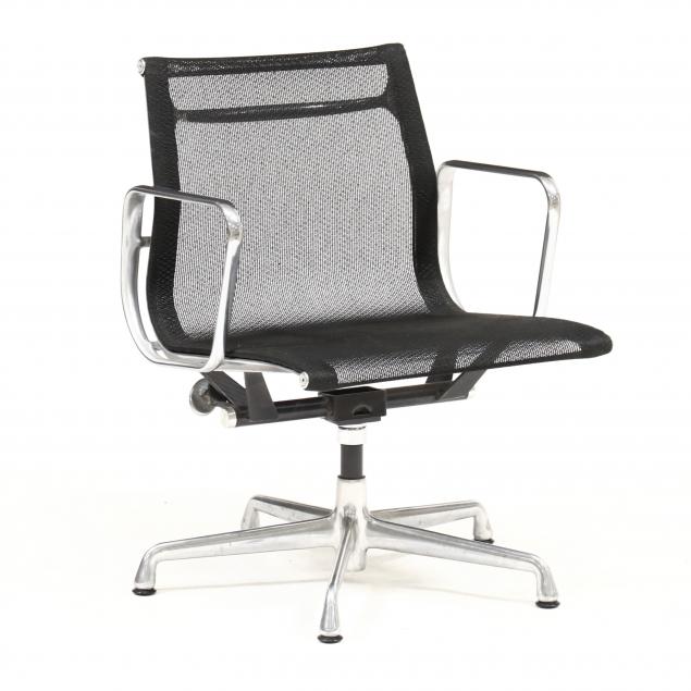 charles-and-ray-eames-aluminum-group-armchair
