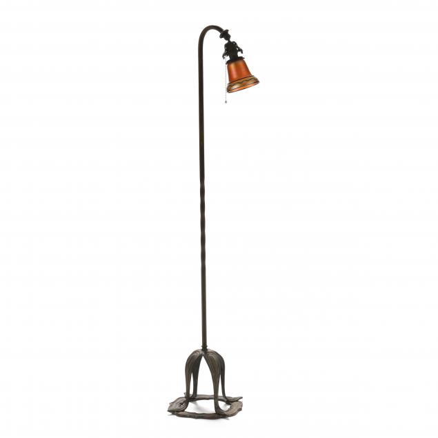 vintage-floor-lamp-with-steuben-glass-shade