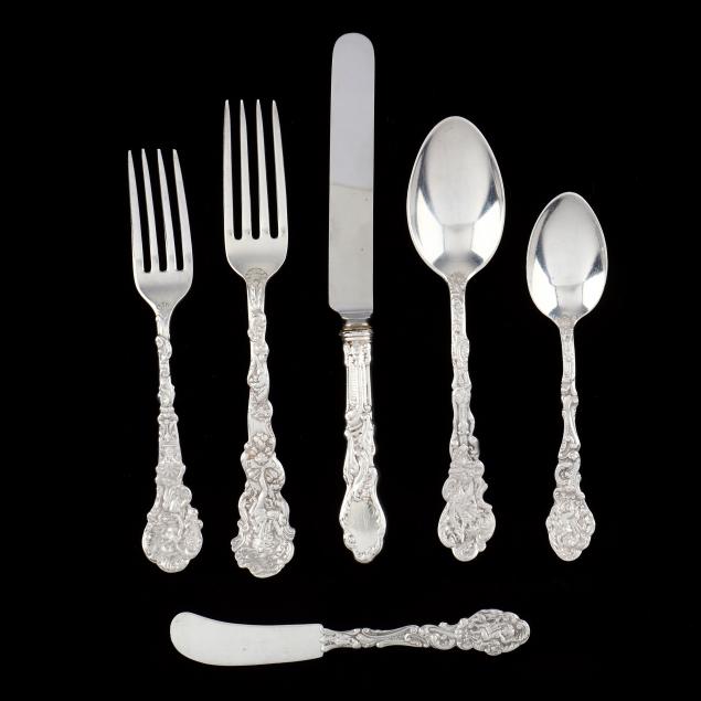 gorham-i-versailles-i-sterling-silver-flatware-service