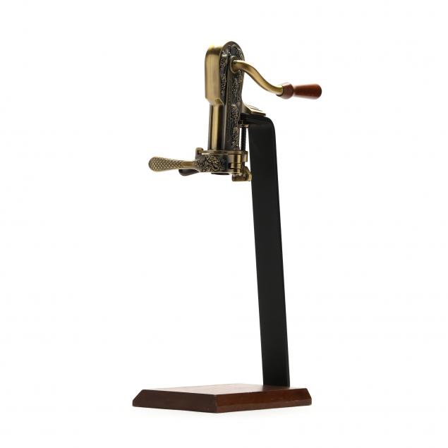 a-rogar-i-estate-i-tabletop-wine-opener-on-stand