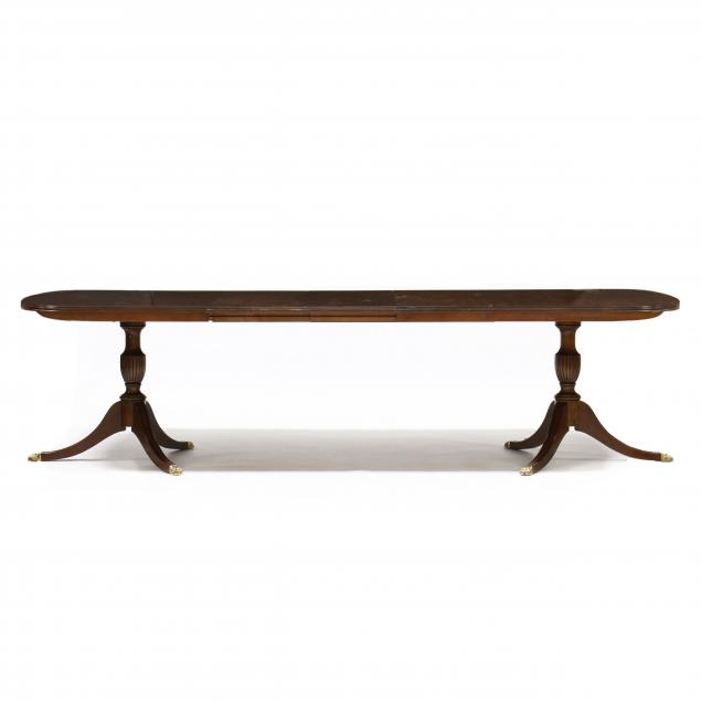 henkel-harris-double-pedestal-mahogany-dining-table