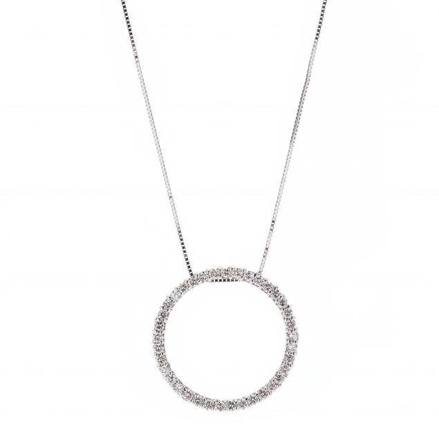 white-gold-and-diamond-circle-pendant