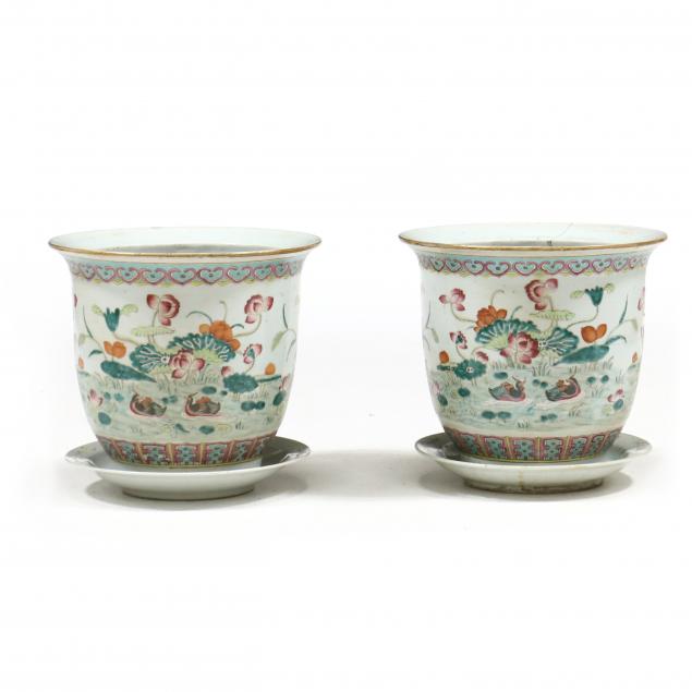 a-pair-of-chinese-porcelain-famille-rose-jardinieres