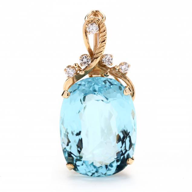 gold-aquamarine-and-diamond-pendant-enhancer