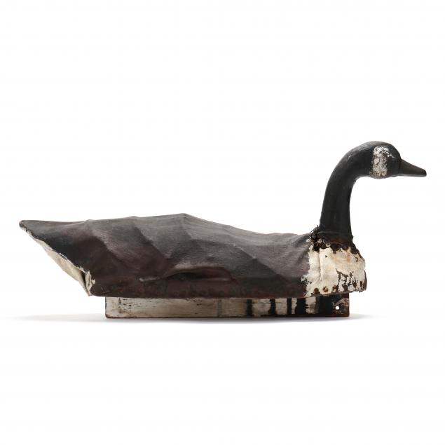 canada-goose-decoy