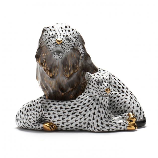 herend-black-fishnet-lion-and-lioness-porcelain-figural