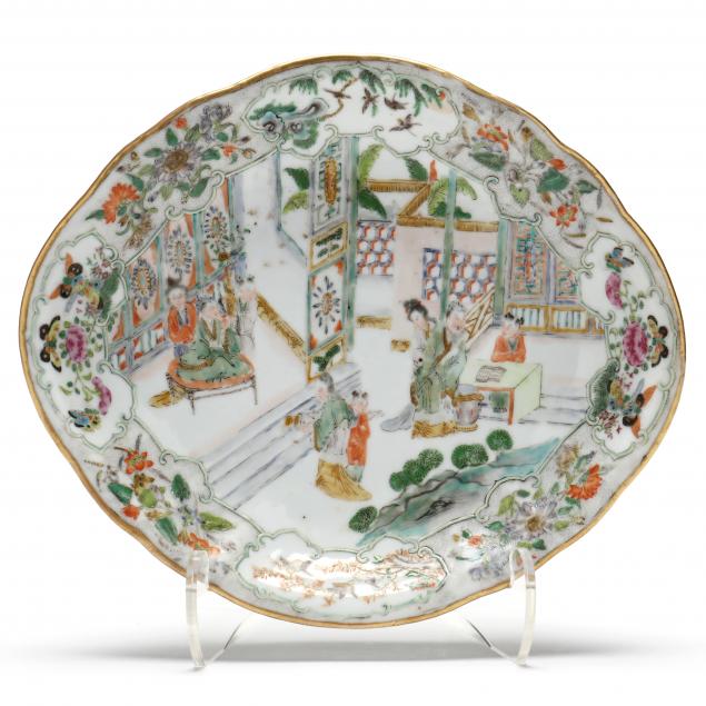 an-unusual-chinese-export-porcelain-serving-dish
