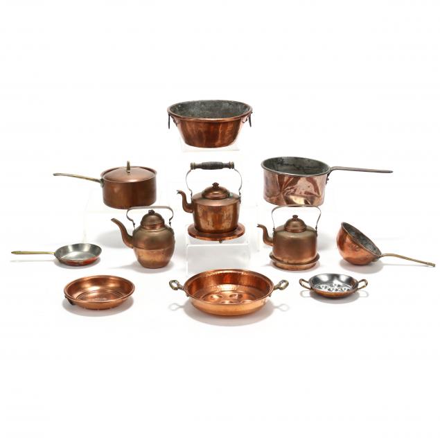 a-grouping-of-twelve-copper-cookware-items