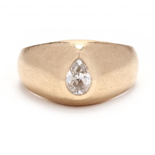 gent-s-gold-and-diamond-ring