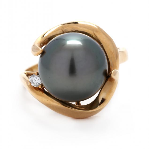 gold-tahitian-pearl-and-diamond-ring