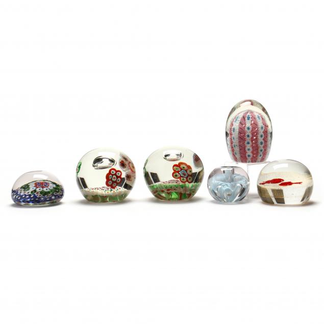 six-art-glass-paperweights