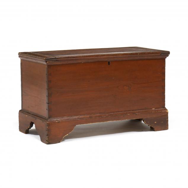 southern-chippendale-pine-child-s-blanket-chest
