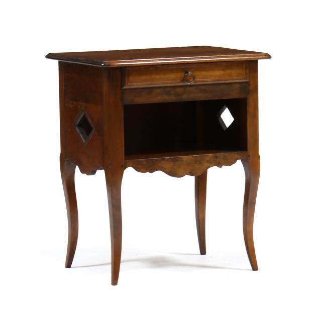french-provincial-style-cherry-one-drawer-table