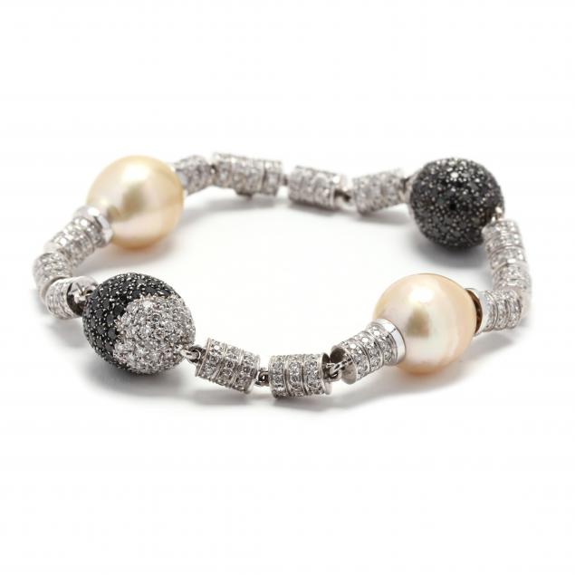 white-gold-diamond-and-pearl-bracelet-marco-valente