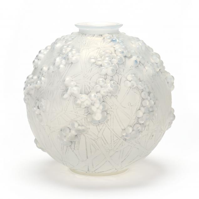 rene-lalique-france-1860-1945-i-druide-i-glass-vase