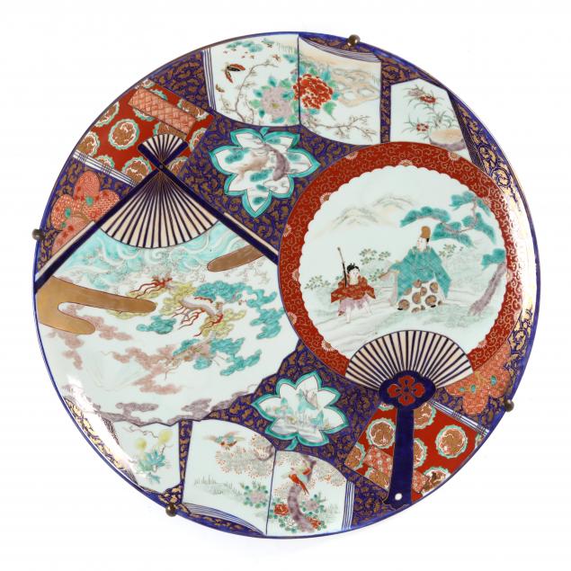 an-extremely-large-and-fine-japanese-porcelain-imari-charger