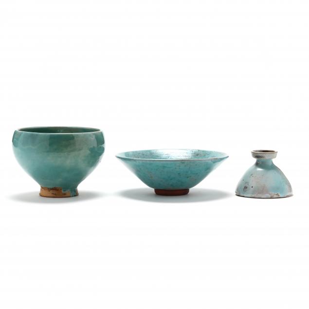 jugtown-pottery-seagrove-nc-chinese-blue-examples